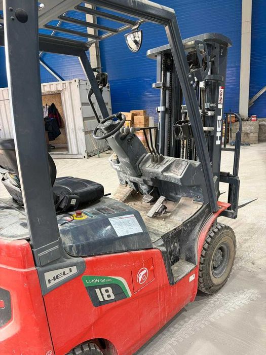 Продам вилочный погрузчик Heli