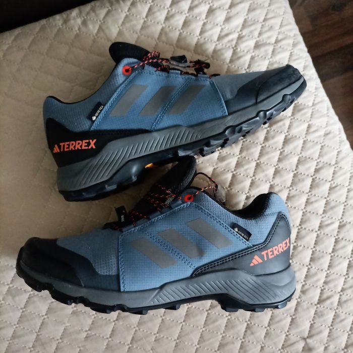 Зимни обувки Adidas Terrex