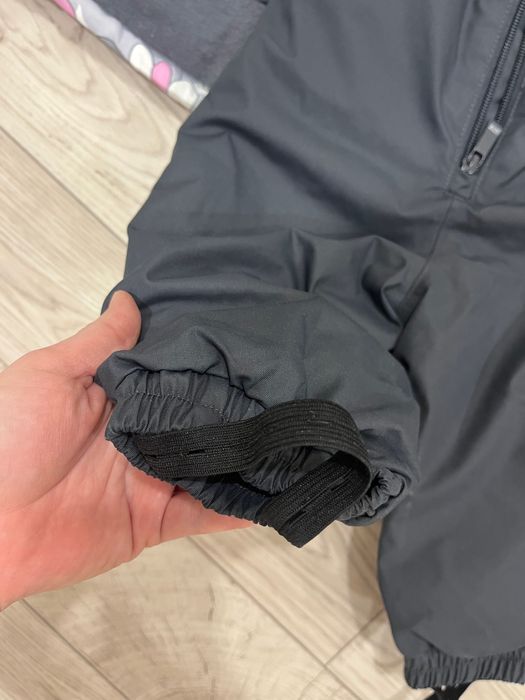 Продам зимний костюм для девочки