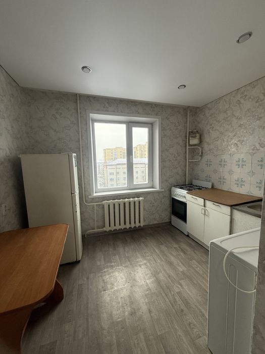 Продам 1 ком квартиру в 19 мкр Вектор , Семейный !