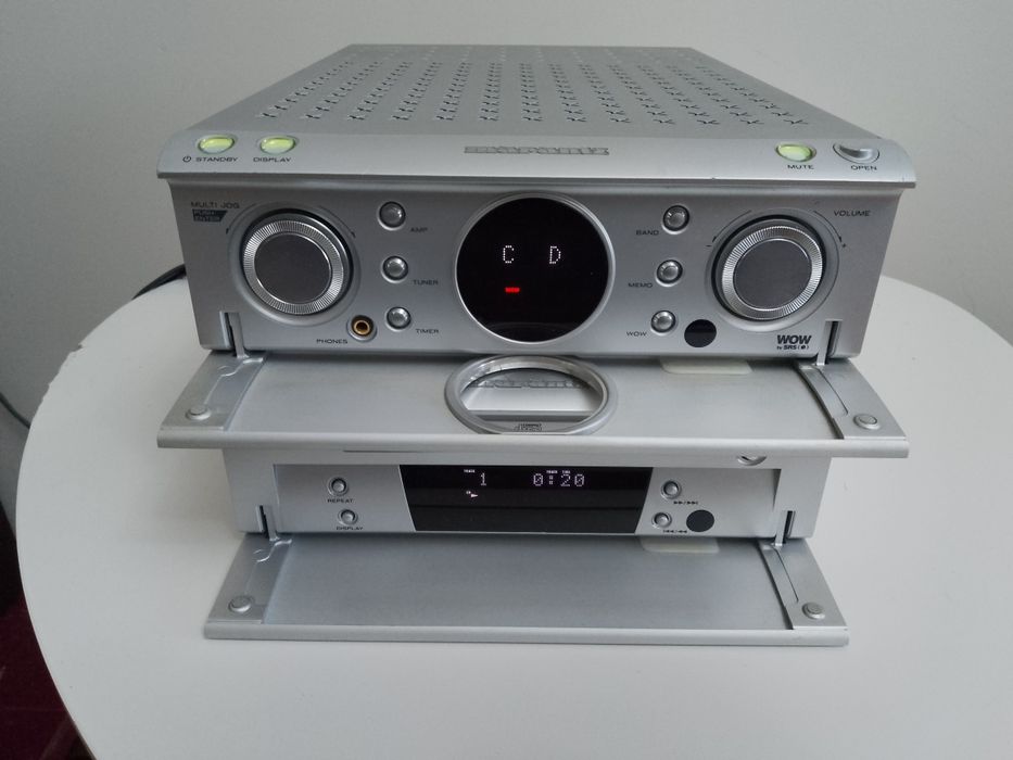 Micro sistem Marantz! Amplificator Marantz SR 110 cu tuner și Cd player Marantz CD 110