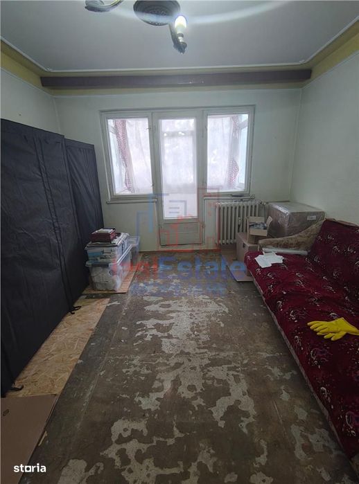zona Mircea Cel Batran Apartament 2 camere etajul 1