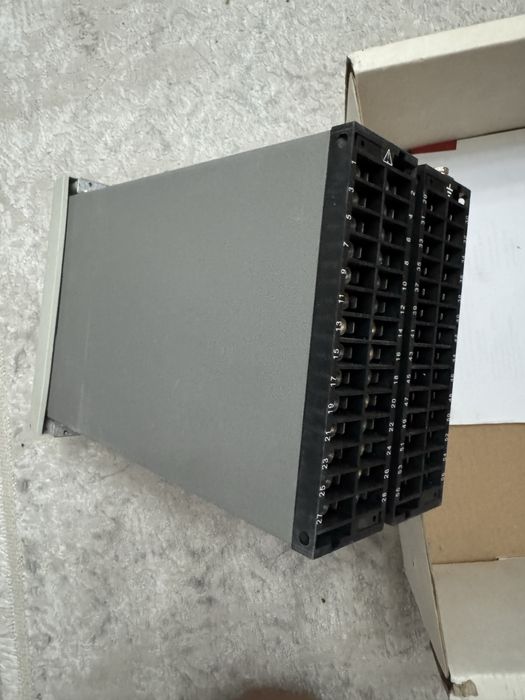 Реле микропроцессорное MICOM 123