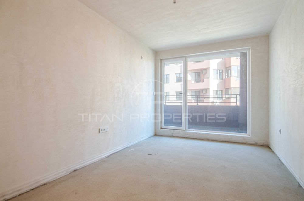 Продава се Тристаен апартамент в Пловдив, Южен - 125 кв.м за 1264 €/кв.м - Снимка #4