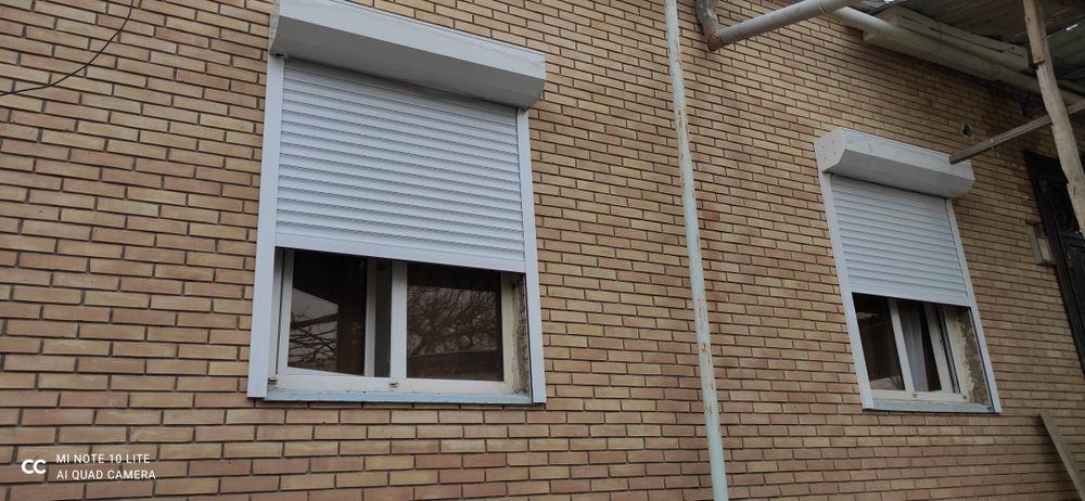 секционные, роллетные ворота, душевые кабины,  раздвижные двери