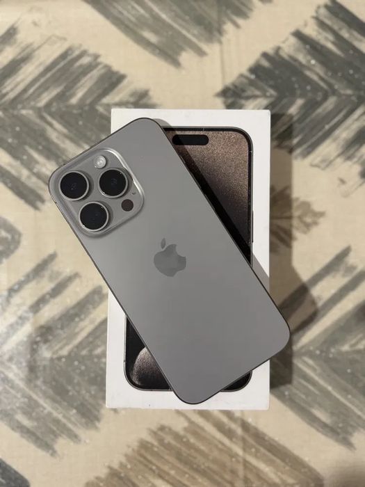 Продам iPhone 15 Pro Айфон 15 Про
