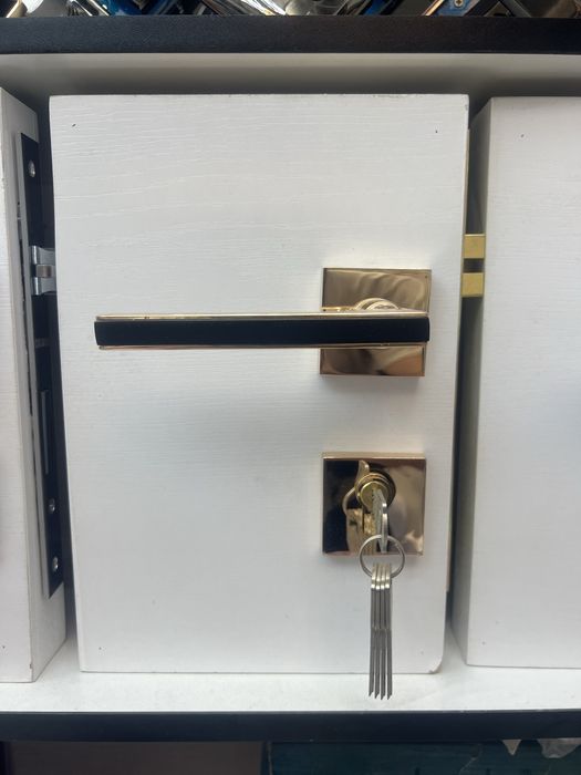 Дверные замки в широком ассартименте