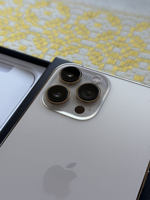 iPhone 13 Pro Max 256GB – Sierra Blue & Gold (Stare foarte bună)