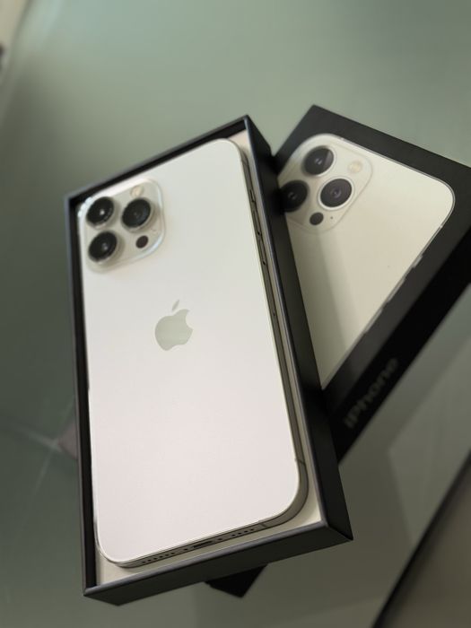 iPhone 13 Pro Max Alb 128 GB 88% ca nou la cutie si husa