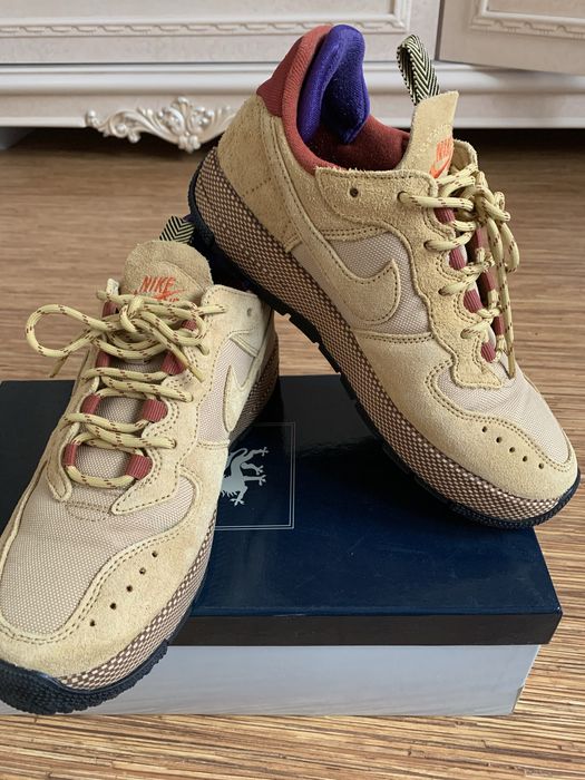 Кроссовки Nike оригинал 39 размер