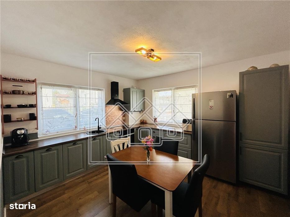 Casa moderna, cu 4 camere, 109 mp utili,  211 mp teren