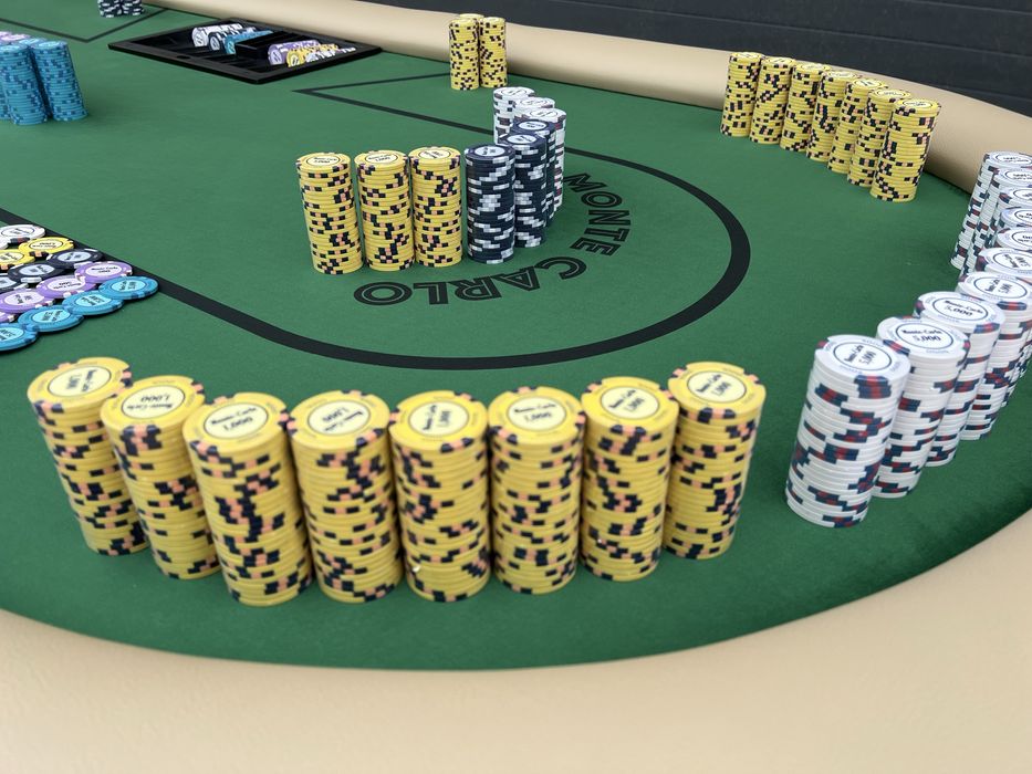 Jetoane poker si masa poker customizata Monte Carlo |  CustomTables.eu
