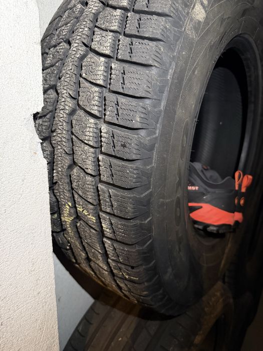 Зимни гуми за пикап 285/70/17