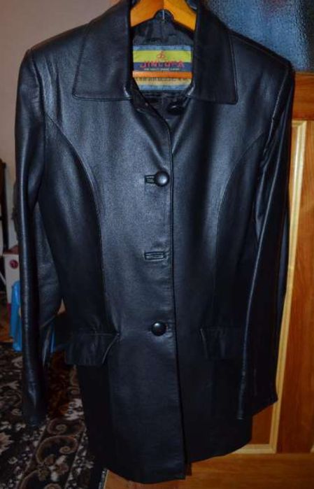 Продам кожаный пиджак