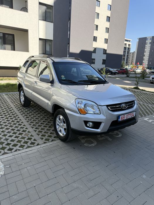 KIA Sportage 2010 — imagine 2