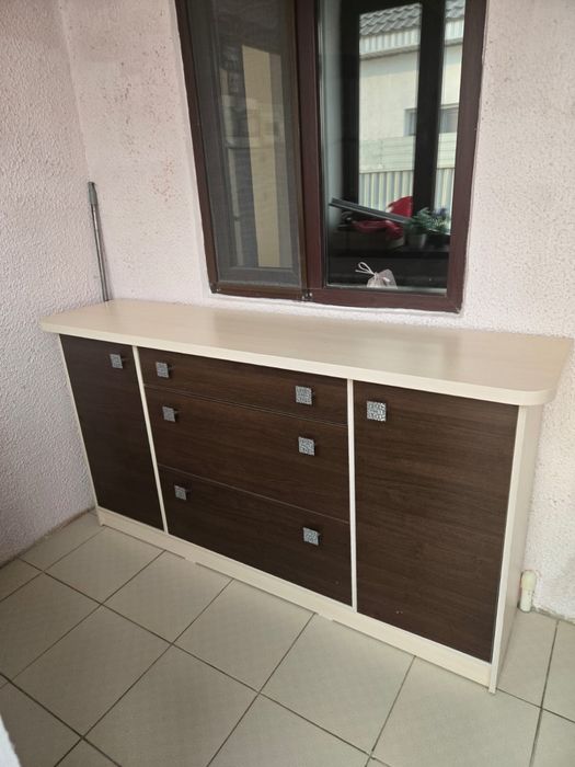 Продается тумбочка