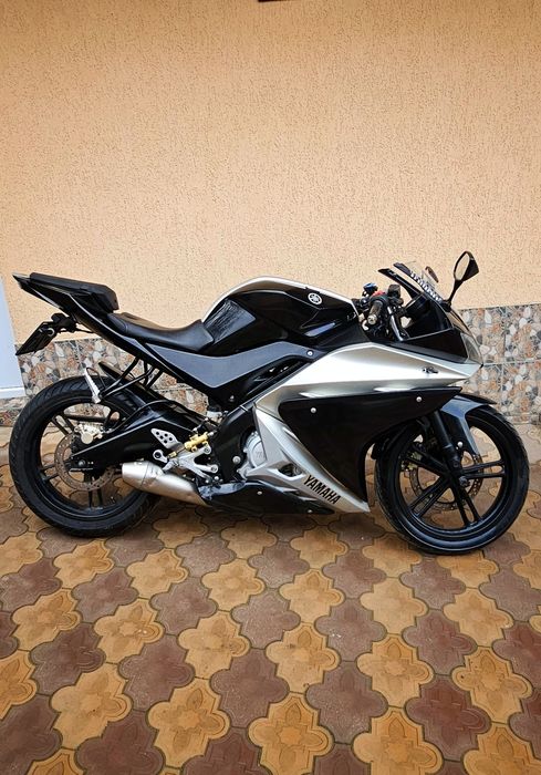 Yamaha YZF R125 2010