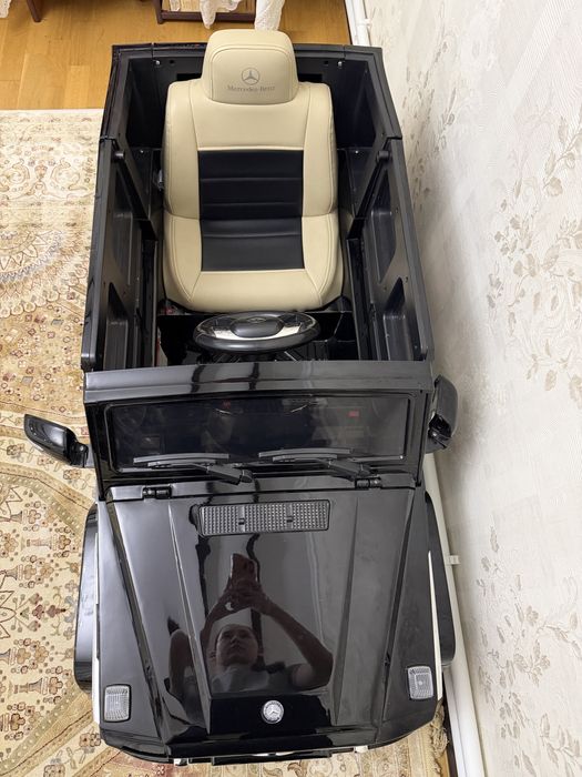 Детская машина , электромобиль