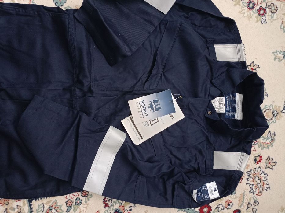 Продам спецодежду