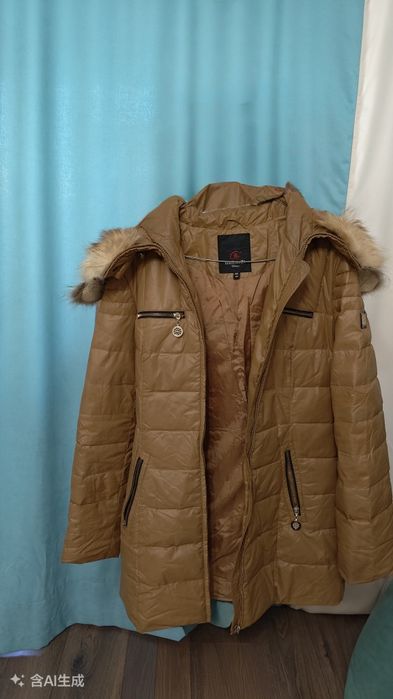 Продается женская куртка пуховик