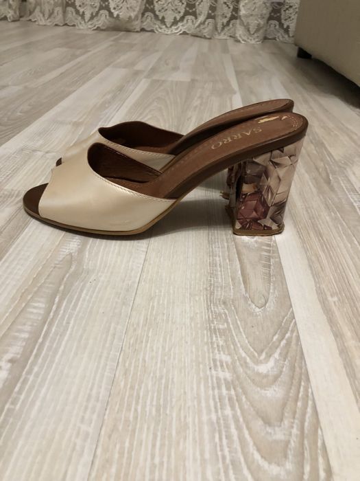 Женские сабо