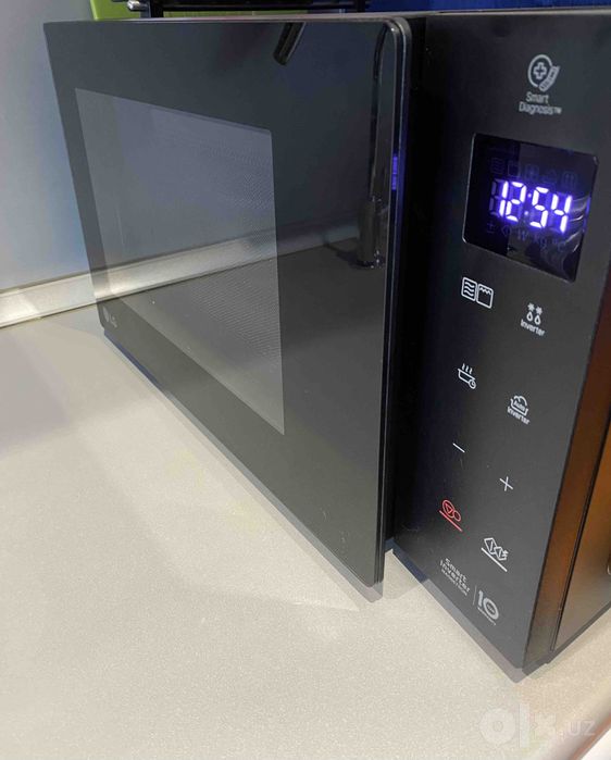 Микроволновая печь LG (23L) MH6336GIB  Smart Inverter Neo Chef