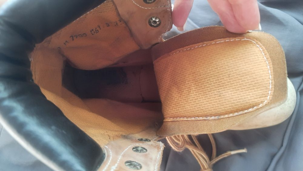 Ghete/bocanci piele impermeabile 44/45