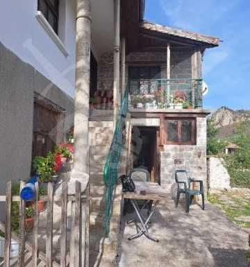 Продава се Къща в с. Врата, Област Пловдив - 210 кв.м за 881 €/кв.м - Снимка #3