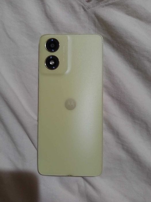Motorola E14 като нов