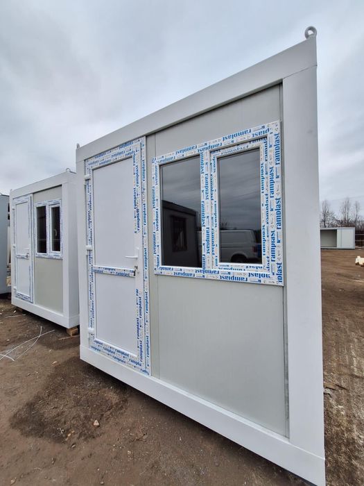 Vând containere modulare