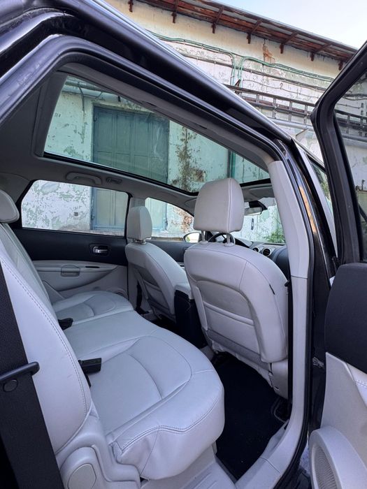 Nissan Qashqai +2 2.0 dCi 150CP Bose  Keyless Panoramic Piele Navi  7 Locuri
