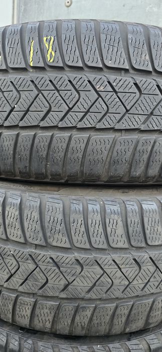 235 45 18 , 235/45R18 Pirelli set 4 buc, IARNA