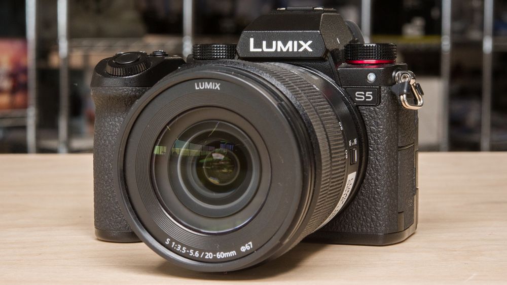 Panasonic Lumix S5