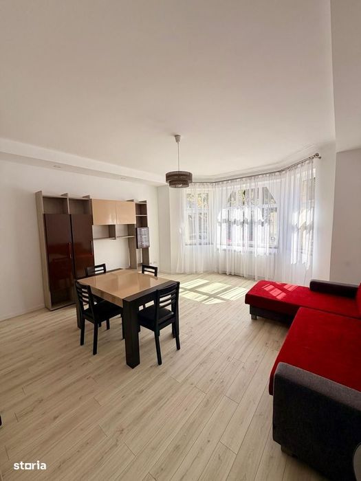 Apartament CENTRAL, living open space, dormitor, zona 7 strazi
