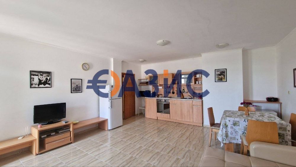 Продава се Двустаен апартамент в Свети Влас - 75 кв.м за 1107 €/кв.м - Снимка #4