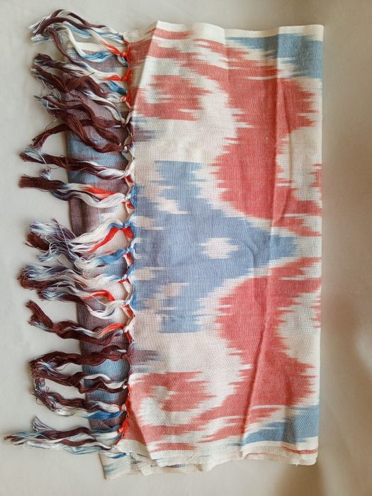 Тюбетейки, дуппи, платки, ободки, чапан в наличии