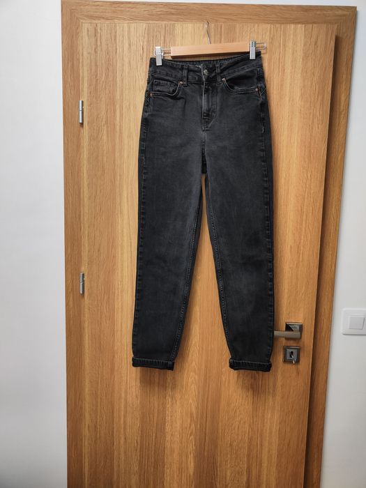 Уникален сет за ежедневието подходящ за сезона. Размер 34-XS /S