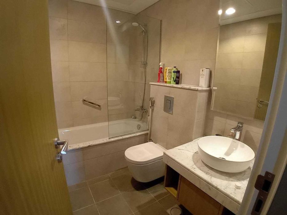 Сдается 2х комнатная квартира в центре. Айбеке. 2/6/10 (Р7)