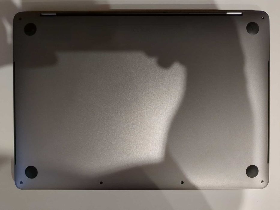 MacBook Pro 13 A2251 2020