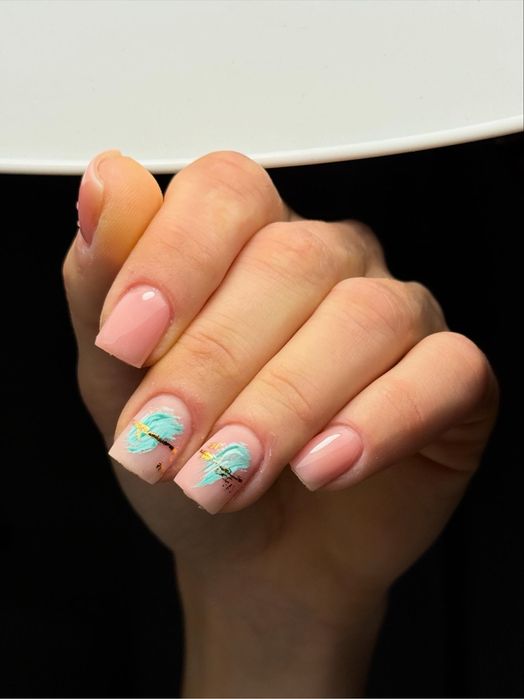 Servicii profesionale de manichiură