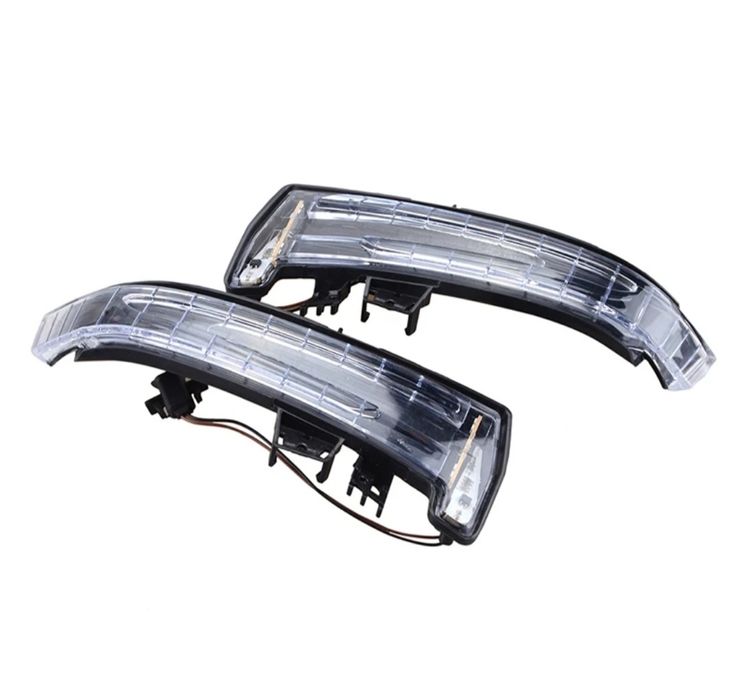 Мигачи странични огледала за Мерцедес / Mercedes  W221 W212 W204 W176