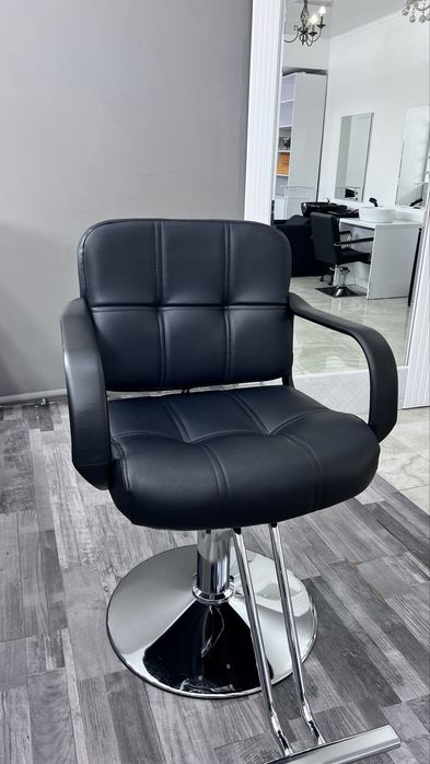 Продам кресла парикхмахерские