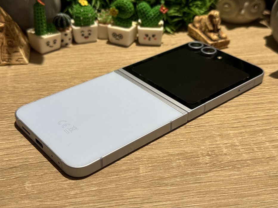 Samsung  Z Flip  6  256gb 12gb ra‼️Garantie‼️