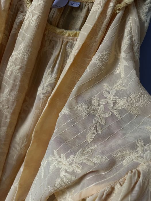 Платье летнее с вышевкой