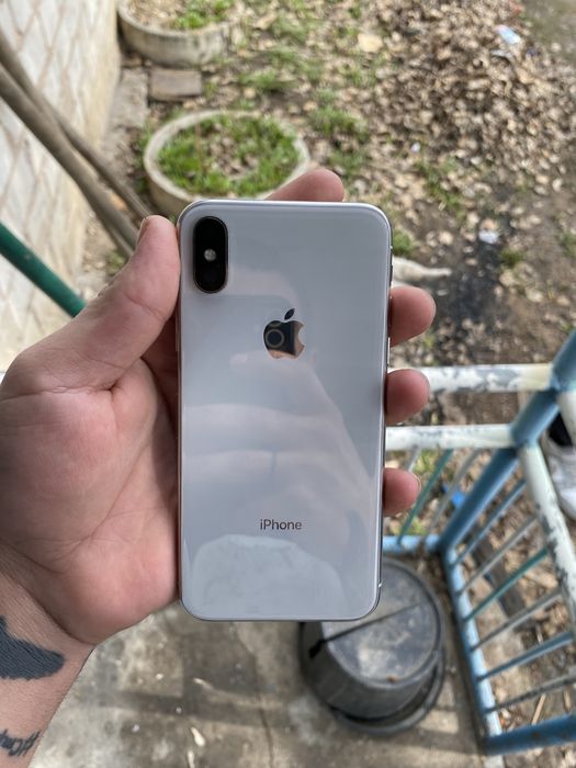 Айфон 10 256гб акб 76