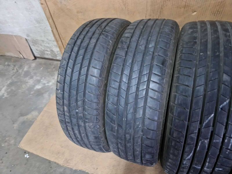 4 Bridgestone R15 185/65/ Anvelope de vară DOT0620