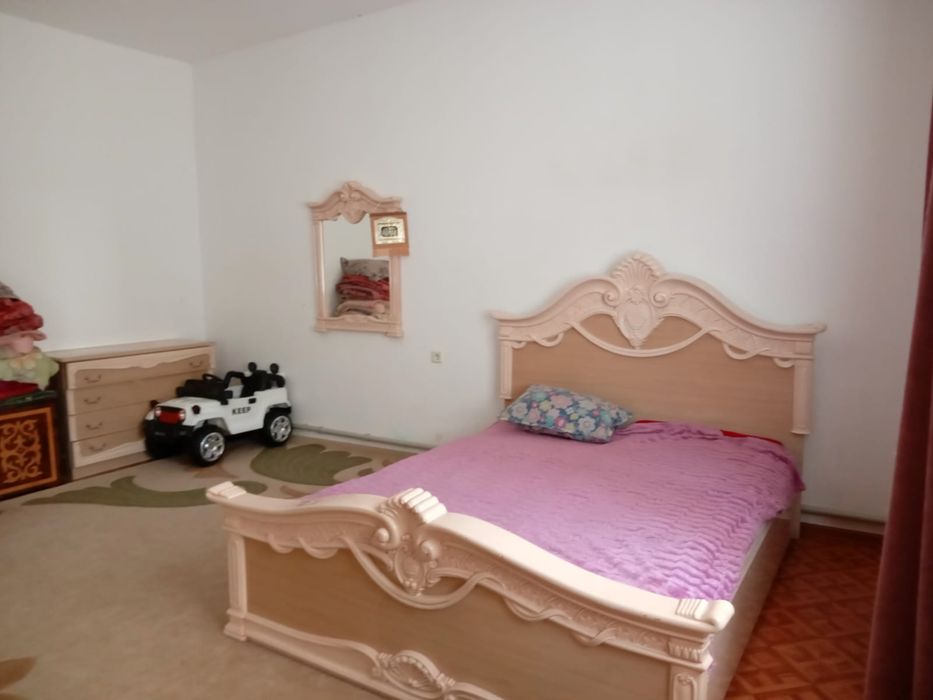 Продается дом с земельным участком