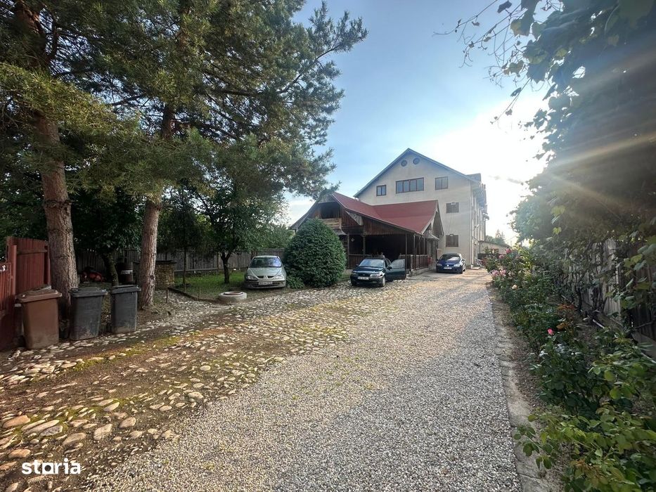 Casa/Hala 1000 mp p+1+m si cabana 130 mp, teren 977, 3 km  de Pitesti