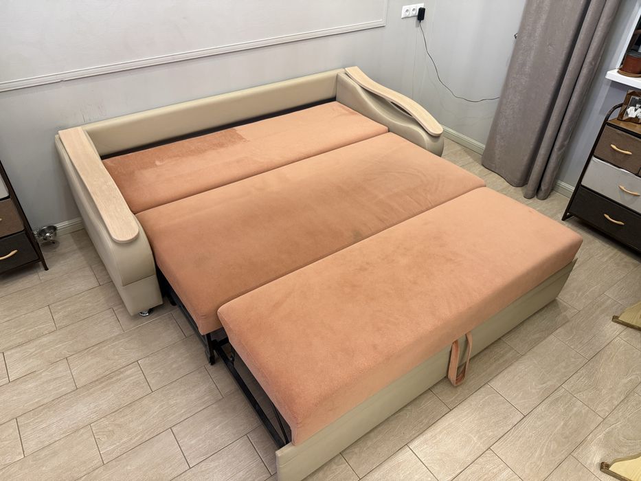 Диван раздвижной