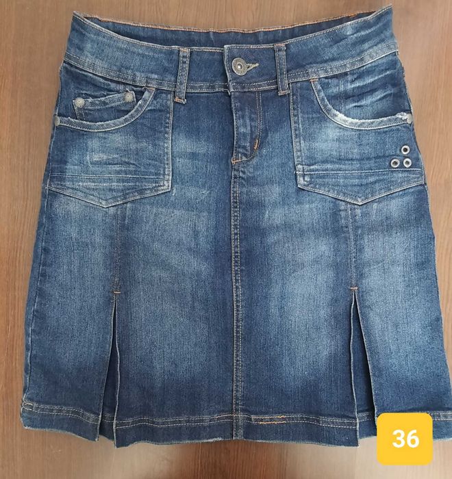 Fuste denim / raiate